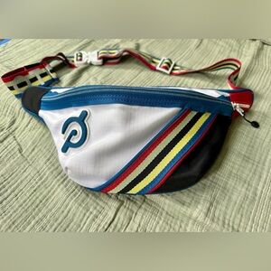 Adorable Peloton belt bag!